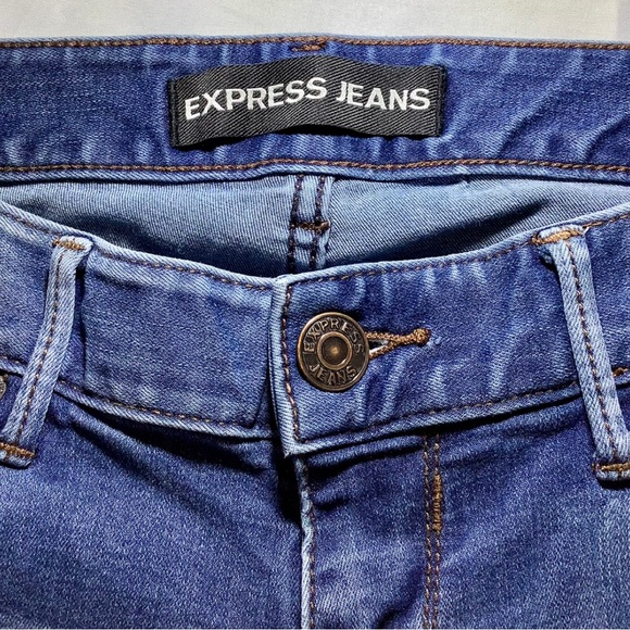 Women’s Express Jeans Skinny Leg Low rise Stella Leggings Medium Blue Wash Sz 2 - Picture 3 of 5